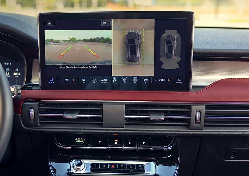 The large center touchscreen of a 2024 Lincoln Corsair® SUV is shown. | Palmetto Lincoln in Charleston SC